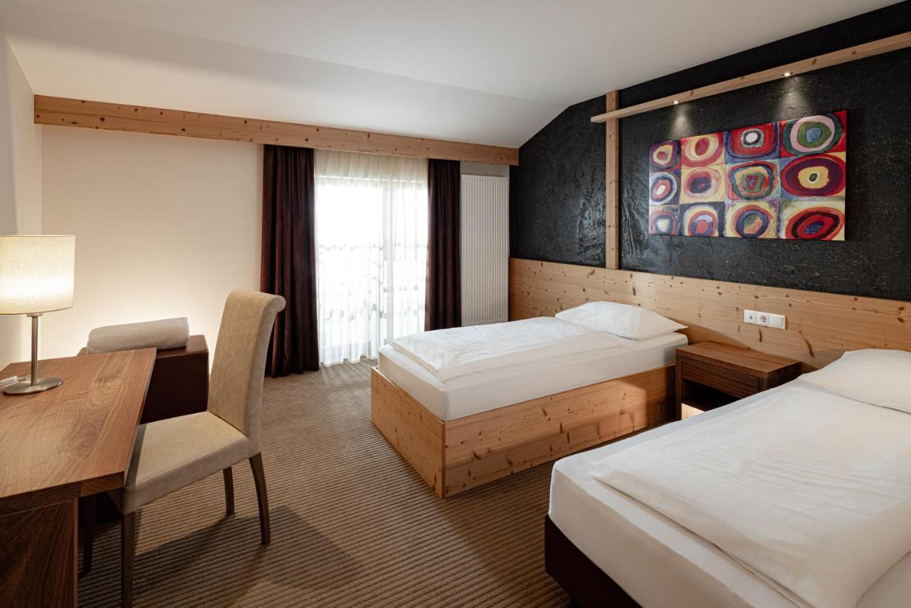 Hotel Masl Valles Kültér fotó