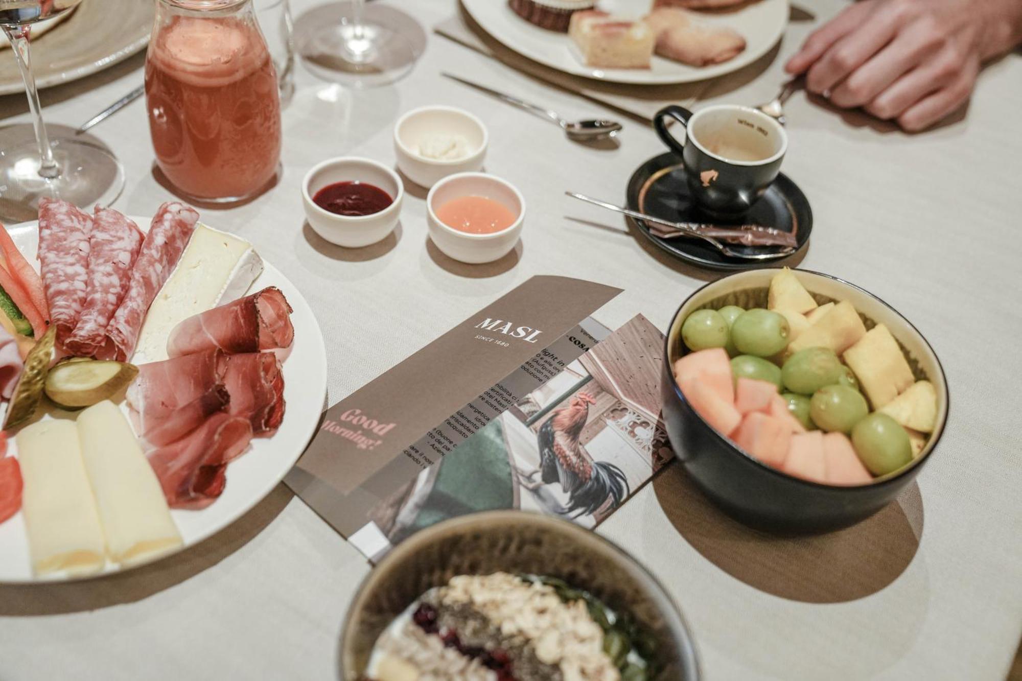 Hotel Masl Valles Kültér fotó